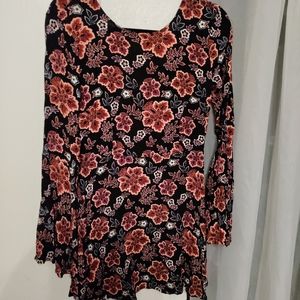 Bell sleeve dress